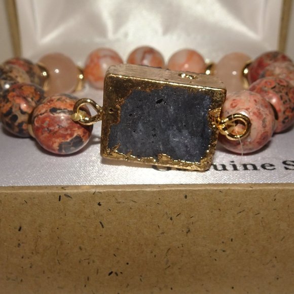 Natural Elements Genuine Stone Druzy Bracelet - Picture 4 of 5
